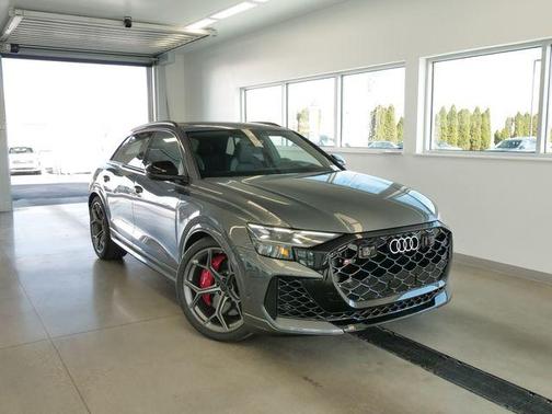 Daytona Gray Pearl 2026 Audi RS Q8 4.0T quattro SUV