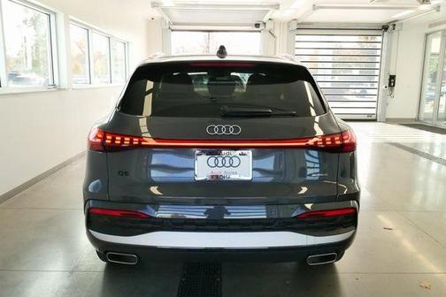 2025 Audi Q5 2.0T quattro Premium