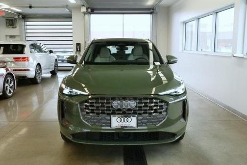 2025 Audi Q5 2.0T quattro Premium