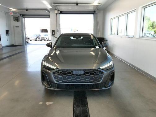 Daytona Gray Pearl 2026 Audi A5