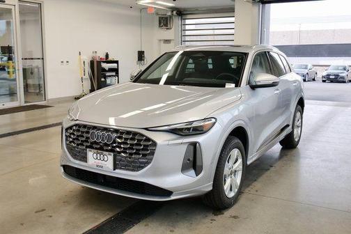 2025 Audi Q5 2.0T quattro Premium