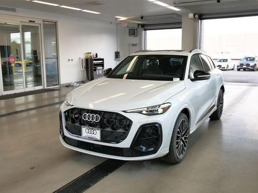Glacier White Metallic 2026 Audi SQ5 3.0T Prestige