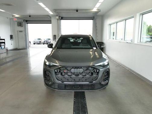 Daytona Gray Pearl 2026 Audi SQ5 3.0T Premium Plus