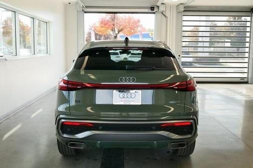 2025 Audi Q5 2.0T Premium