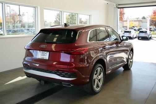 2025 Audi Q5 2.0T quattro Premium