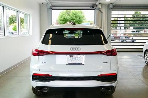 2025 Audi Q5 2.0T quattro Premium