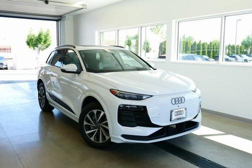 2025 Audi Q6 e-tron Premium