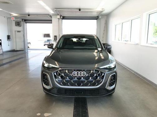 Tambora Flame 2026 Audi Q5 PLUS