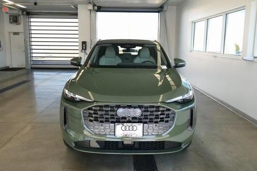 2025 Audi Q5 2.0T quattro Premium