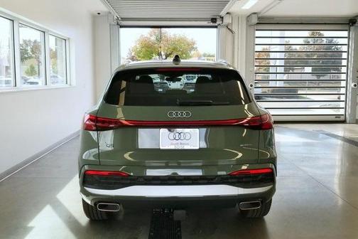 2025 Audi Q5 2.0T quattro Premium