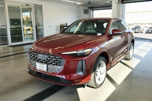 2025 Audi Q5 2.0T quattro Premium