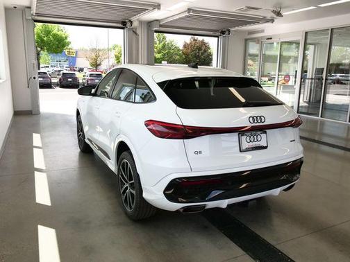 White 2026 Audi Q5 PLUS