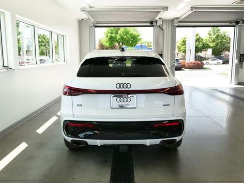 White 2026 Audi Q5 PLUS