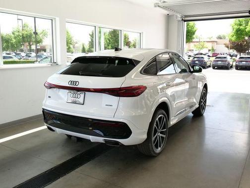 White 2026 Audi Q5 PLUS