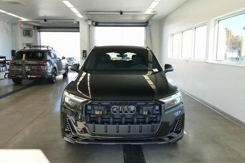 2026 Audi Q7 55 Premium Plus