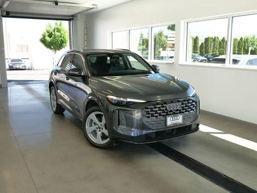 Tambora Flame 2026 Audi Q5 PLUS