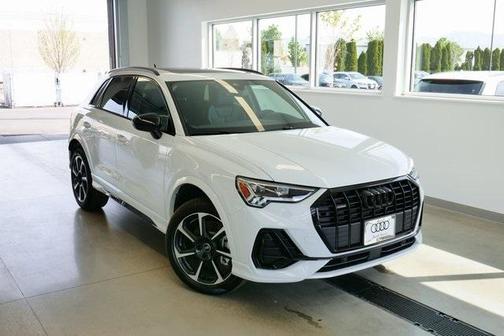 2025 Audi Q3 45 S line Premium