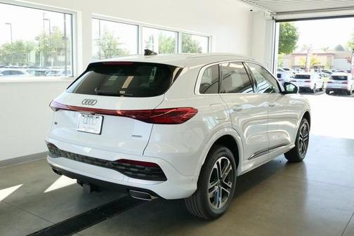 2025 Audi Q5 2.0T quattro Premium