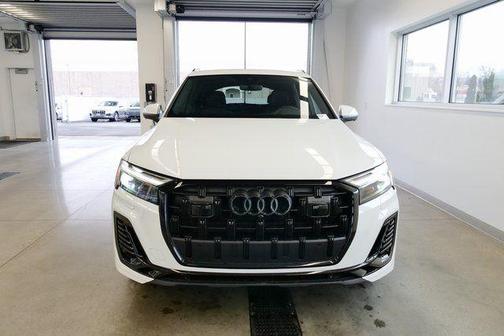 2026 Audi Q7 55 Premium Plus