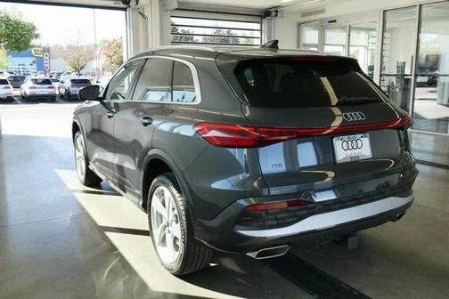 2025 Audi Q5 2.0T quattro Premium
