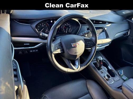 2019 Cadillac XT4 Premium Luxury