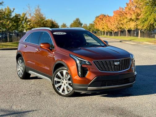 2019 Cadillac XT4 Premium Luxury