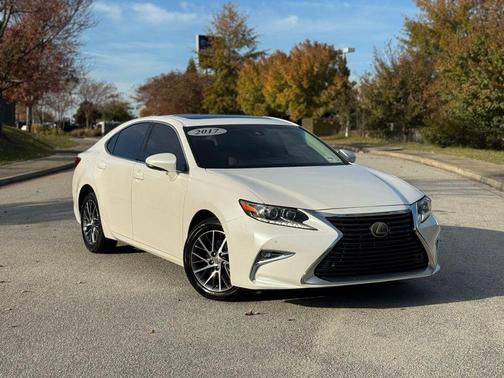 2017 Lexus ES 350 Base
