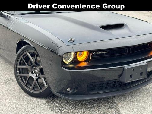 2018 Dodge Challenger T A