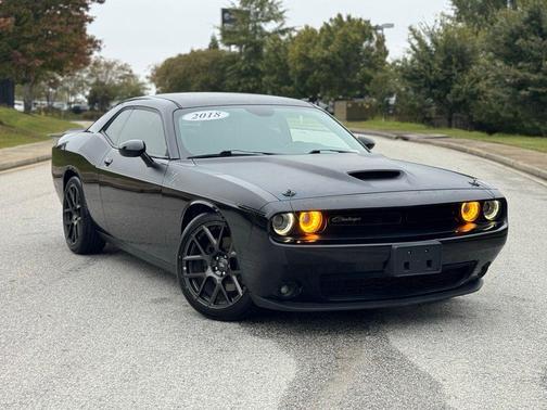 2018 Dodge Challenger T A