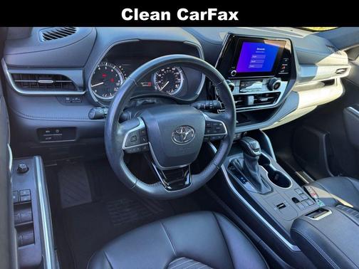 2024 Toyota Highlander XSE
