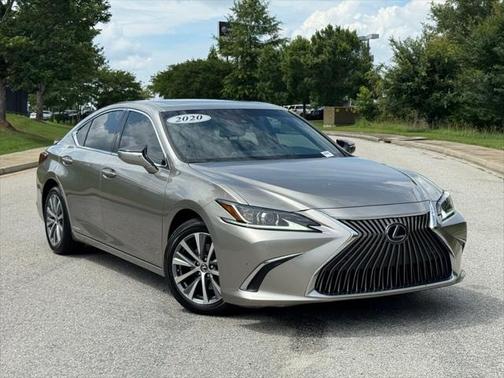 2020 Lexus ES 300h Base
