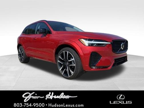 2025 Volvo XC60 B5 Ultra