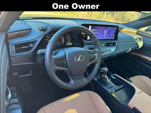 2023 Lexus ES 350 Base