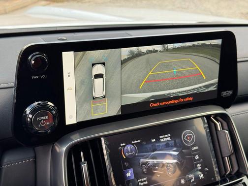 2026 Lexus LX 700h LX 700h OVERTRAIL