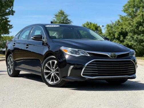 Black 2017 Toyota Avalon XLE Premium