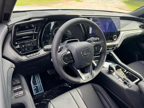 2026 Lexus TX 500h F SPORT Premium