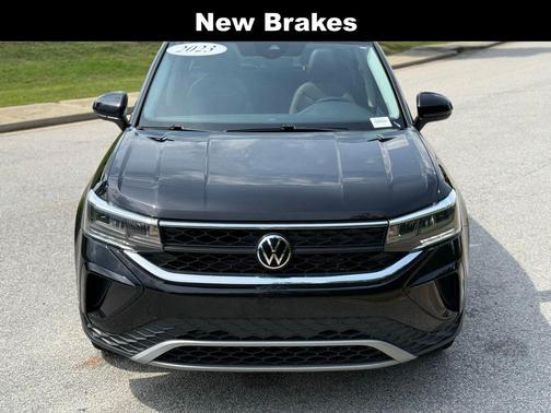 2023 Volkswagen Taos 1 5T SE