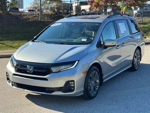 2025 Honda Odyssey Touring