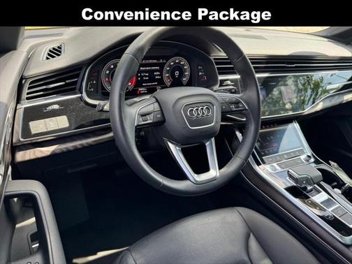 2021 Audi Q7 45 Premium Plus