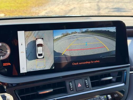 2025 Lexus ES 350 Ultra Luxury