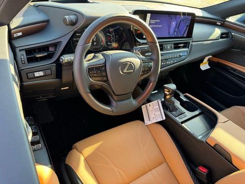 2025 Lexus ES 350 Ultra Luxury