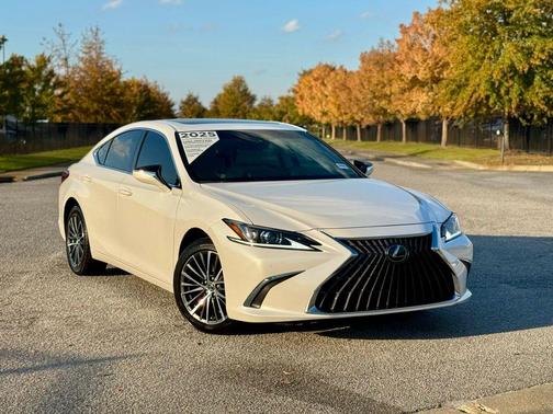 2025 Lexus ES 350 Base