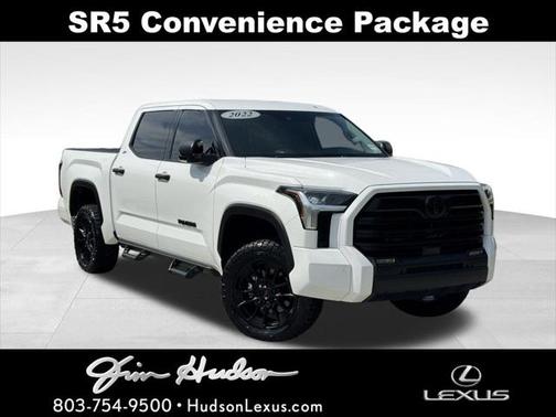 2022 Toyota Tundra SR5