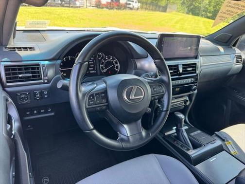 2023 Lexus GX 460 Base