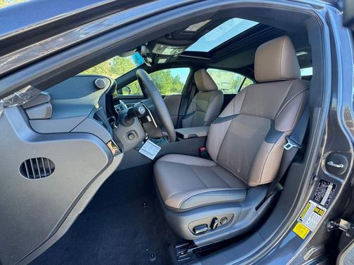 2025 Lexus ES 350 Base