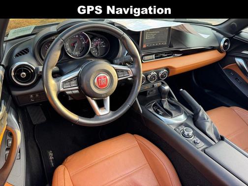 2020 FIAT 124 Spider Base