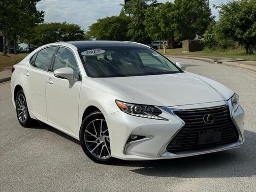 2017 Lexus ES 350 Base