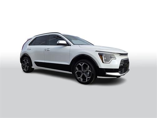 2024 Kia Niro Plug-In Hybrid SX