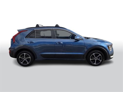 2025 Kia Niro EX