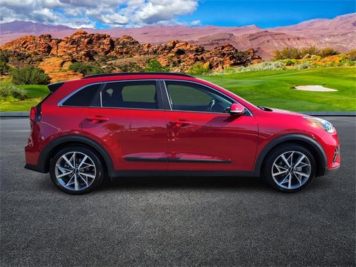 2022 Kia Niro Touring